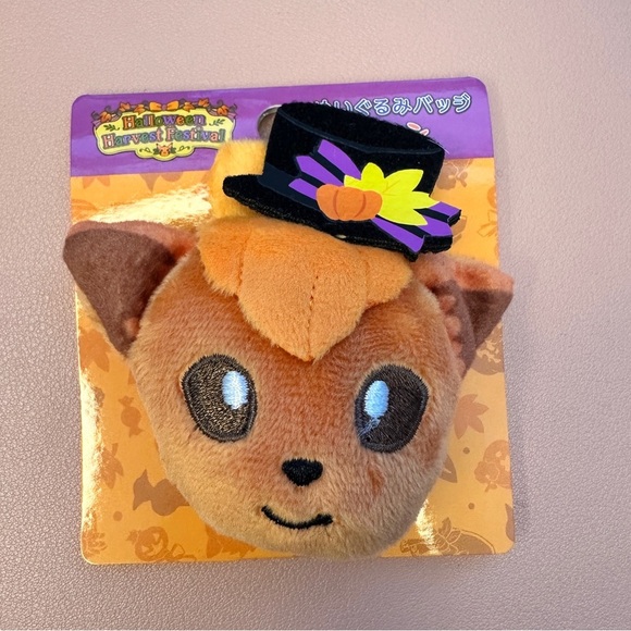 NEW Pokemon Center 2022 Halloween Harvest Festival Plush badge Safety Pin Vulpix - Picture 1 of 4